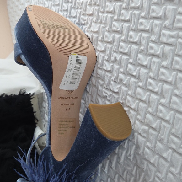 Antonio Melani Womans Powder Blue Platforms  9 Ostrich Feathers Leather Velvet - Picture 7 of 12